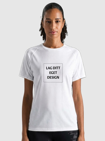 Ultralätt Teknisk Dam-T-shirt med Eget Tryck | Figursydd Sport