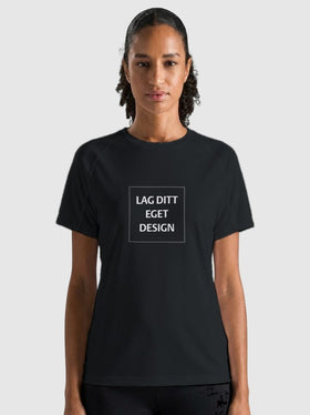 Ultralätt Teknisk Dam-T-shirt med Eget Tryck | Figursydd Sport