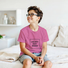 Klassisk Barnt-shirt med Eget Tryck | Slitstark Bomull
