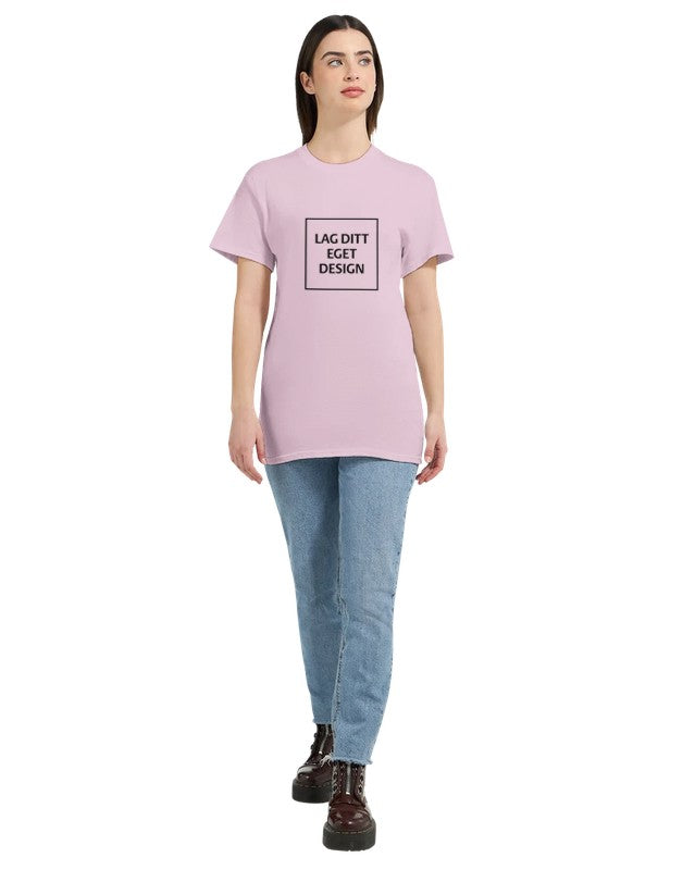 Designa din egen heavyweight-T-shirt för kvinnor med eget tryck