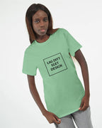 Designa din egen heavyweight-T-shirt för kvinnor med eget tryck