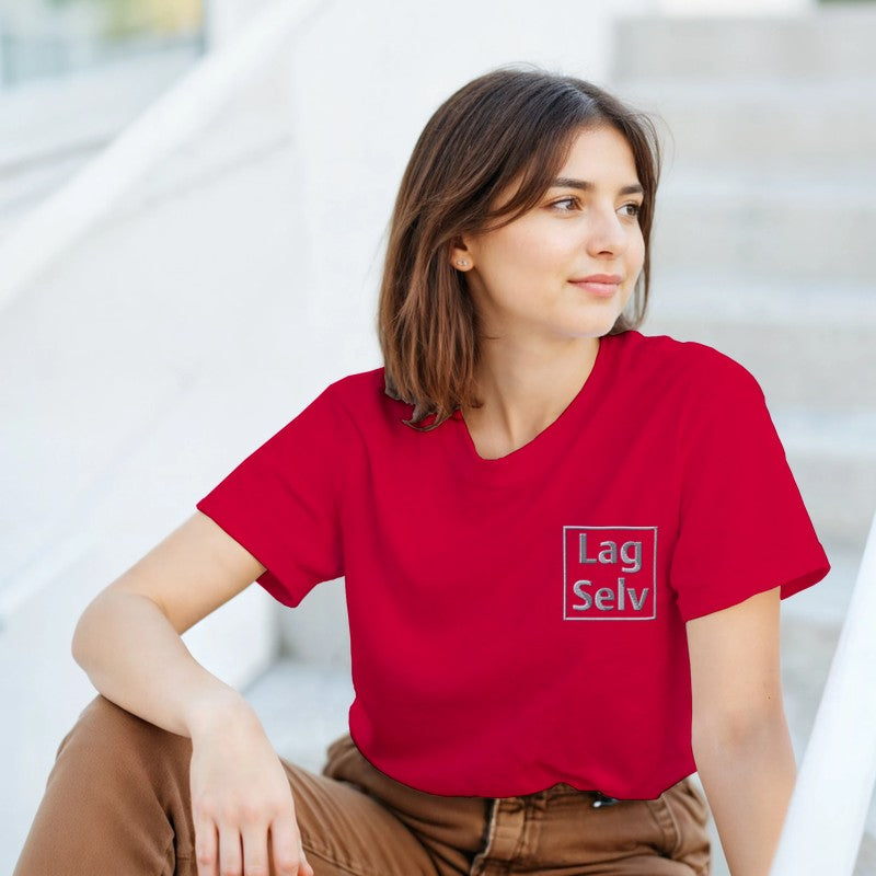 Designa din egen heavyweight-unisex-T-shirt | skapa en personlig T-shirt med broderi