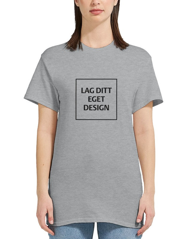 Designa din egen heavyweight-T-shirt för kvinnor med eget tryck